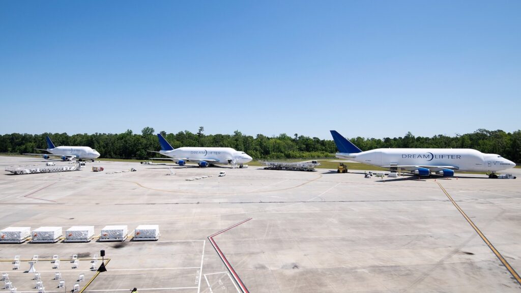 Boeing 747 Dreamlifter